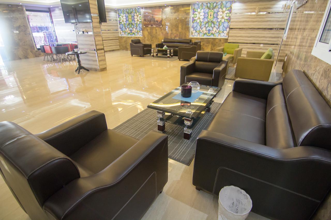Al- Reef Hotel เจดดาห์ ภายนอก รูปภาพ
